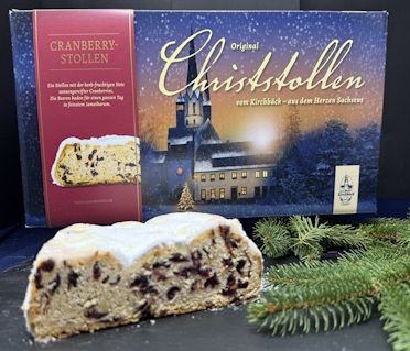 Angeschnittener Cranberry-Stollen
